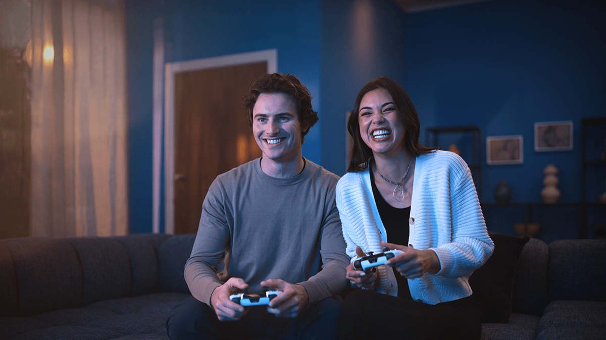 sie-our-company-fast-facts-02-couple-playing-ps5